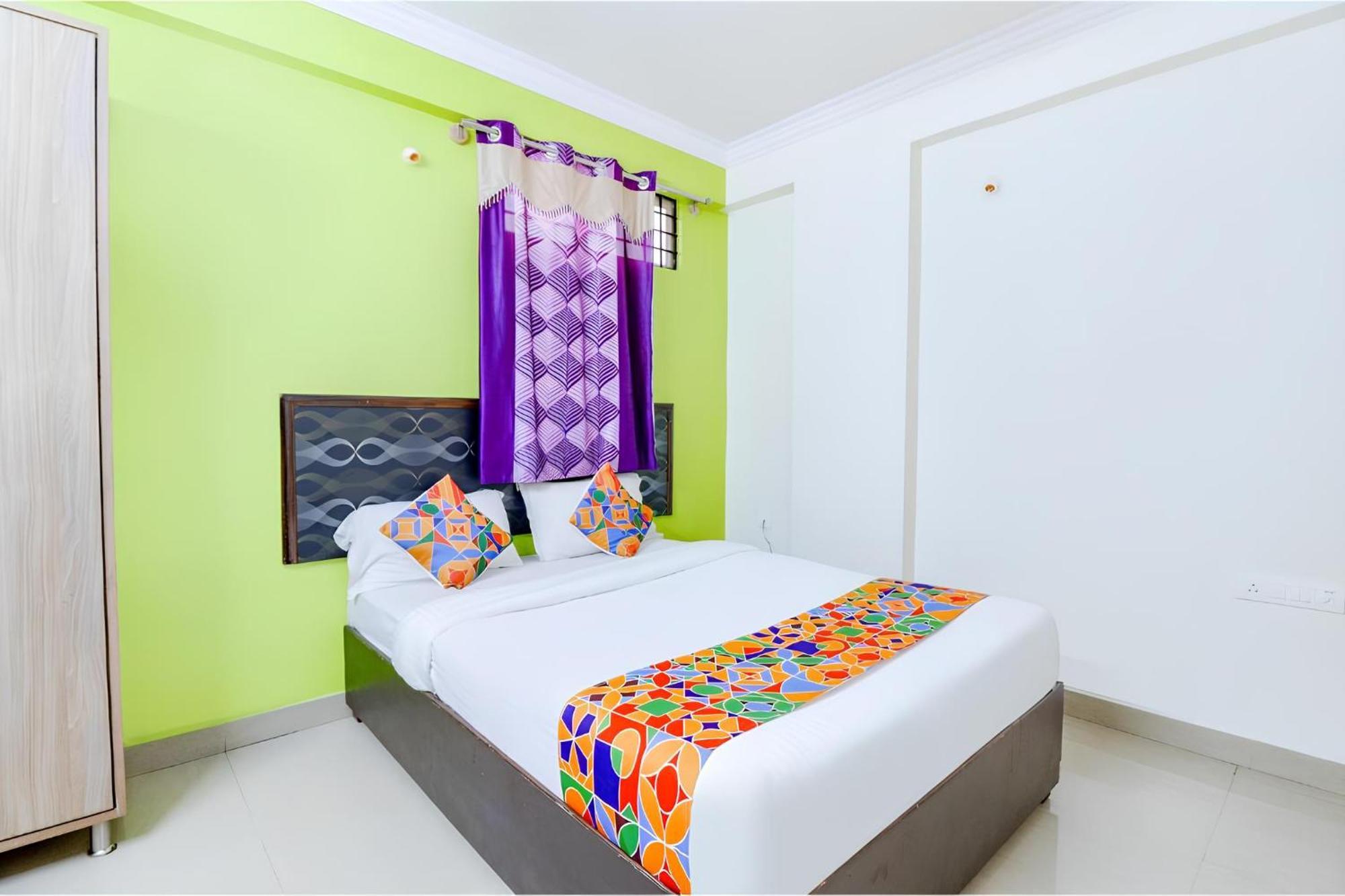 Ivory Pearl Hotel Bangalore Exterior foto